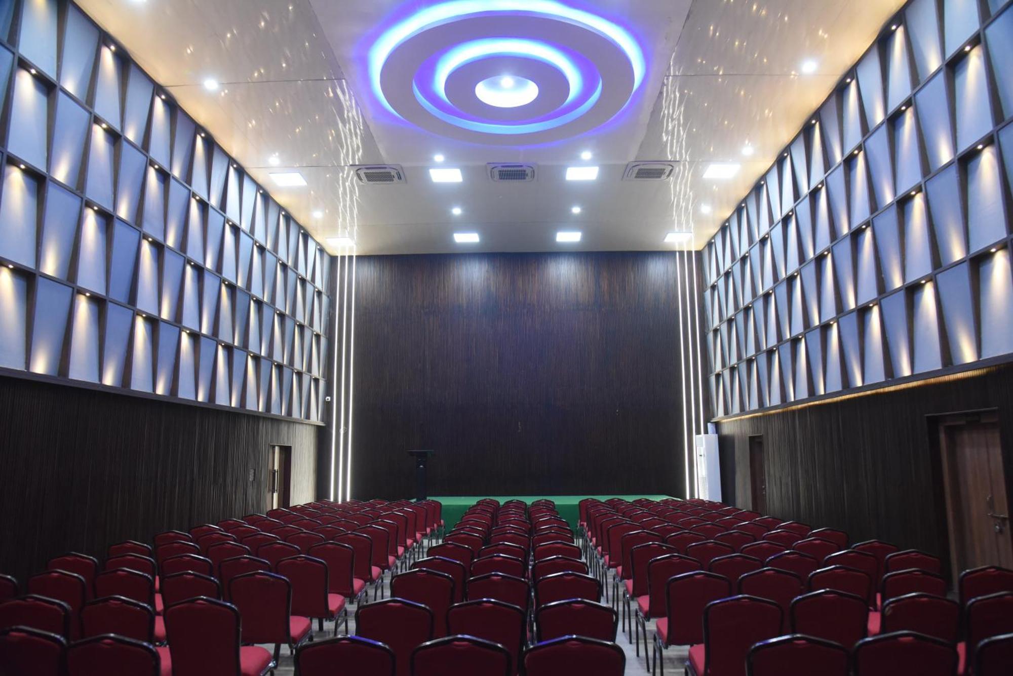 Hotel Obsidian Blue Itānagar Exterior foto