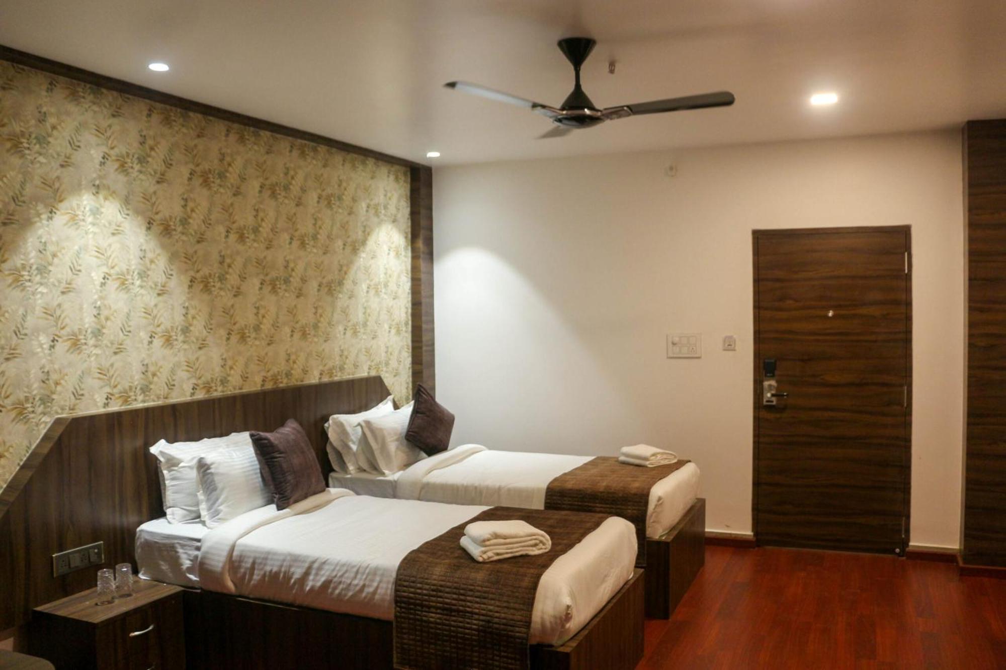 Hotel Obsidian Blue Itānagar Exterior foto